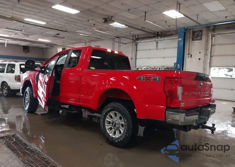 2021 Ford F-250 Xl z USA, uszkodzony, nr VIN 1FT7X2B60MEC45042